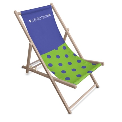 Wooden beach chaise longue with custom printing